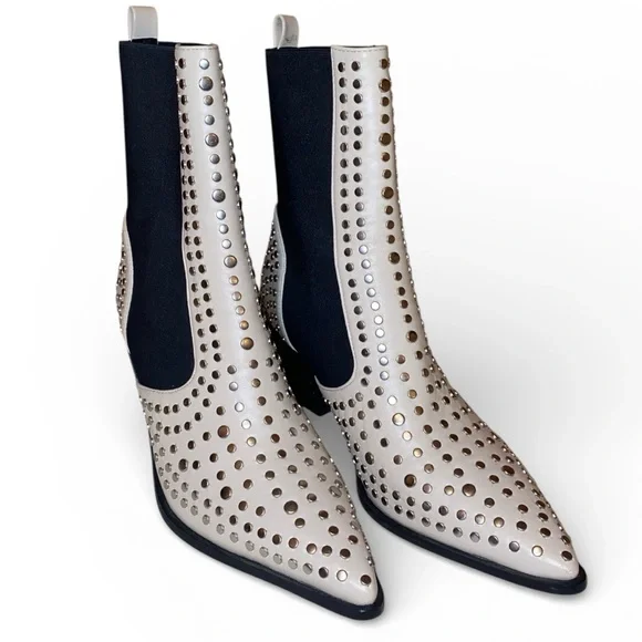 SHU SHOP Zsa Zsa Pointed Toe Western Inspired Ankle Boots Cream/Black Size 8-1/2 - Picture 2 of 5